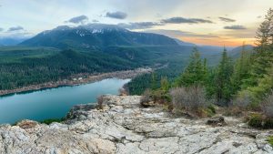 Rattlesnake Ledge-Snoqualmie Pass